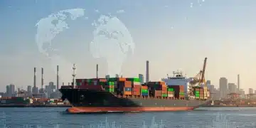 Container ship at port, symbolizing global trade and U.S. trade deficit analysis in 2025